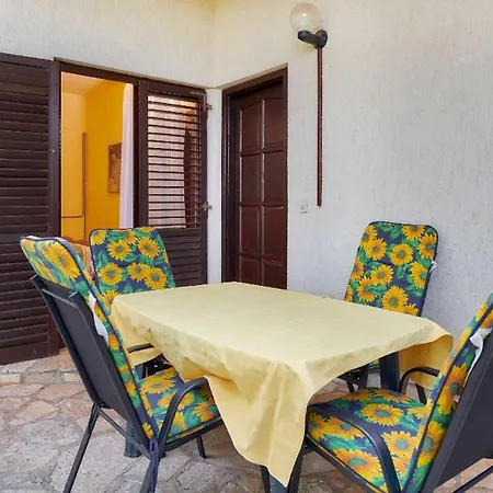 Apartment Fuer 4 Personen Ca 40 Qm In Banjole, Istrien Istrische Riviera